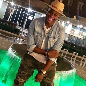 Meet your Posher, Sean